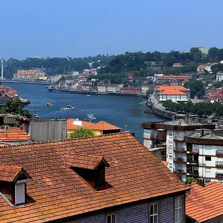 Oporto River And Ribeira Views * Vila Nova de Gaia